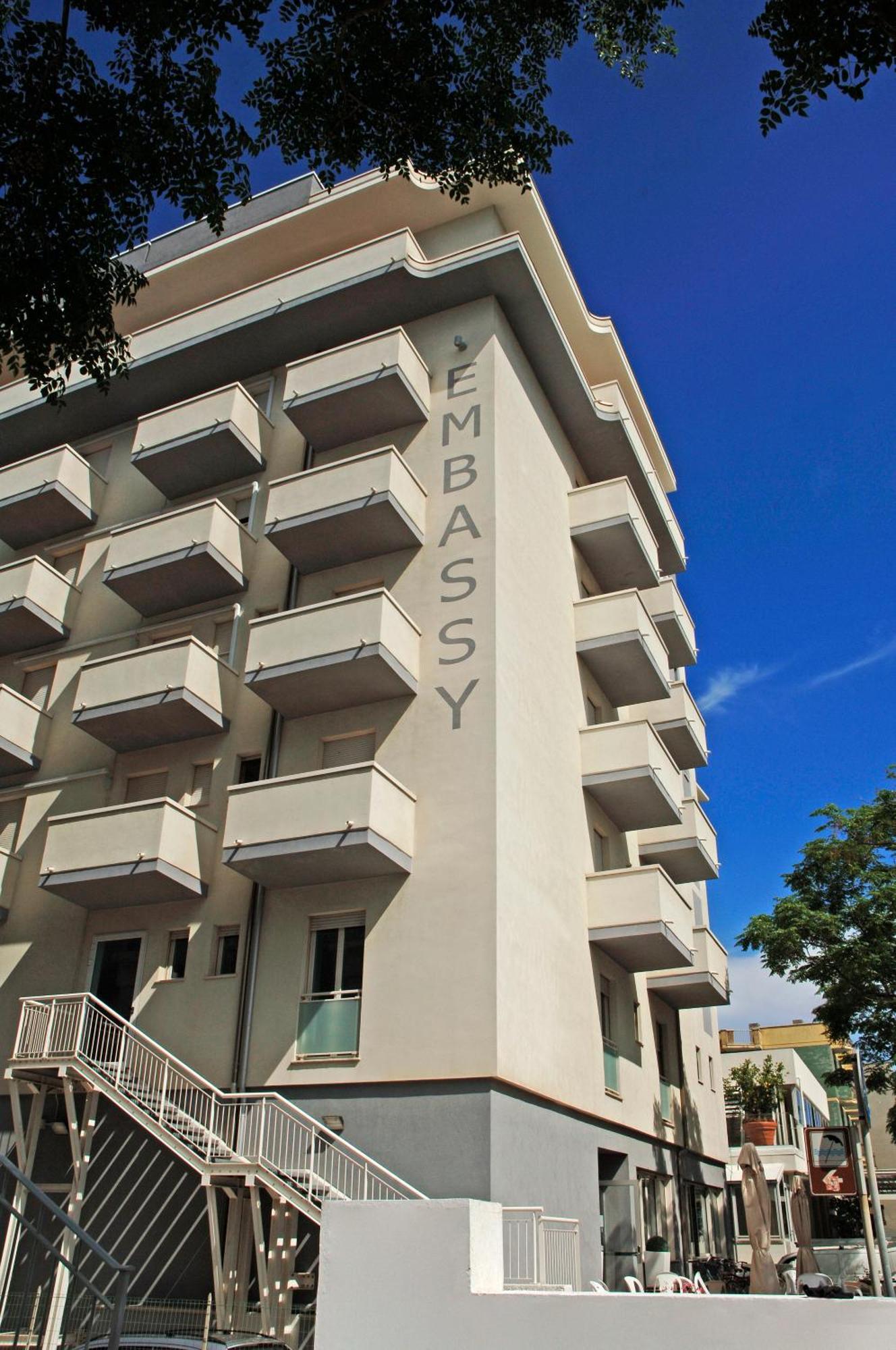 Hotel Embassy Pesaro Buitenkant foto