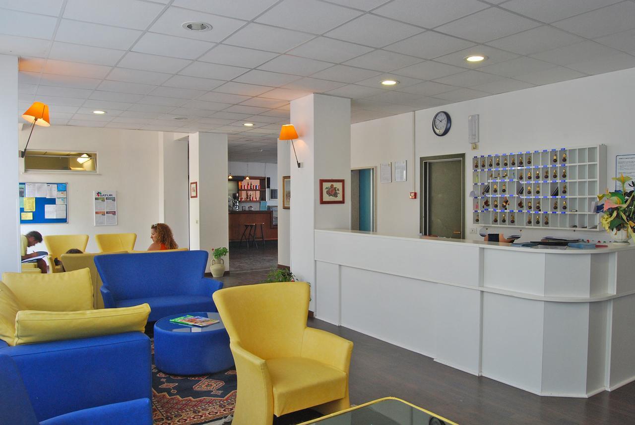 Hotel Embassy Pesaro Buitenkant foto